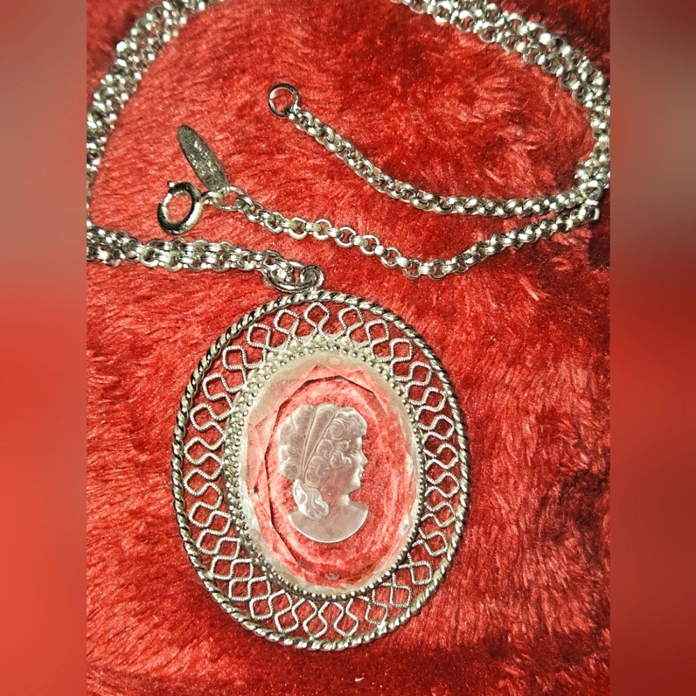Whiting & Davis Vintage Intaglio Necklace